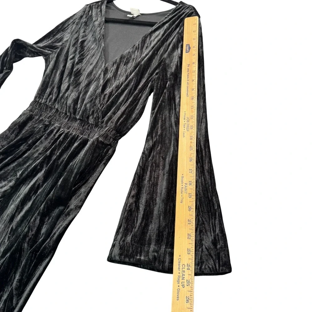 Womens‎ Black Crushed Velvet Bell Sleeve Jumpsuit Y2K Mod Retro Size M